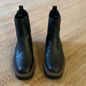Sam Edelman Laguna Chelsea Boot 7.5
